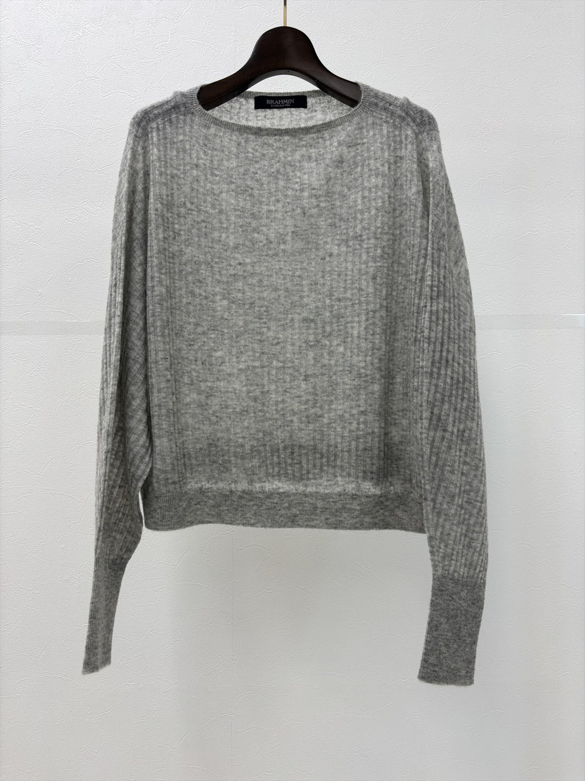 カシミヤブレンドシアーニット