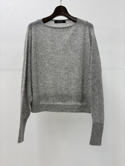 カシミヤブレンドシアーニット