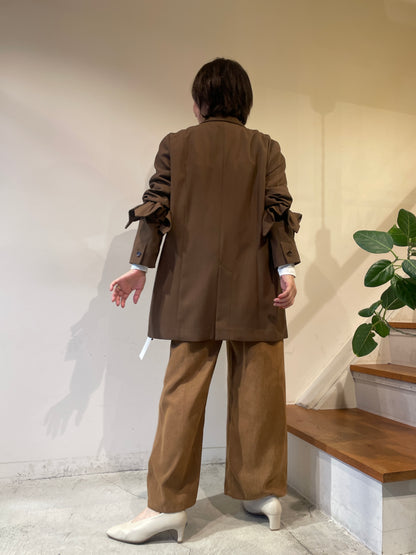 Tailored Jacket & Scrunchie Set（着用2）
