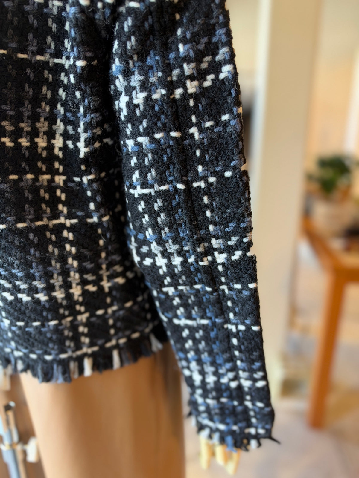 Asymmetric Jacket（サブ25）