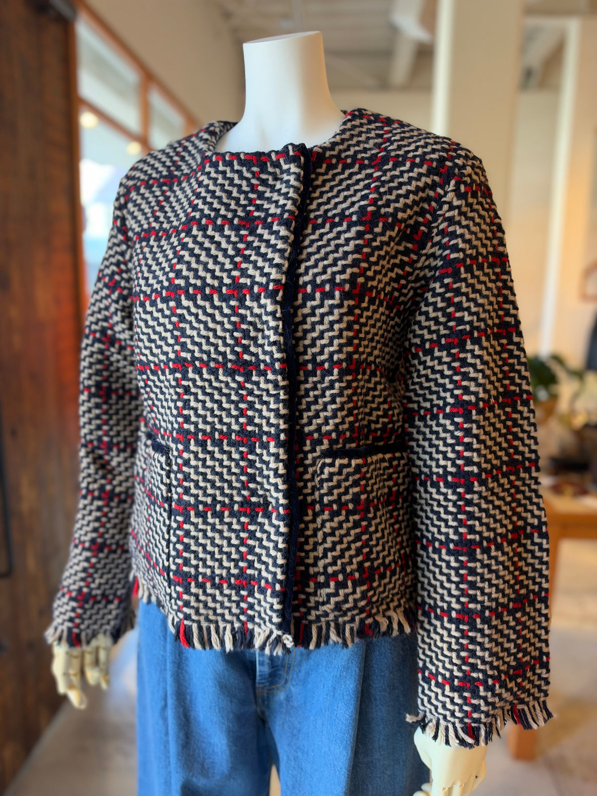Asymmetric Jacket（サブ24）